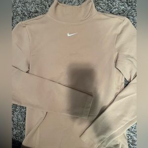 Nike turtle neck